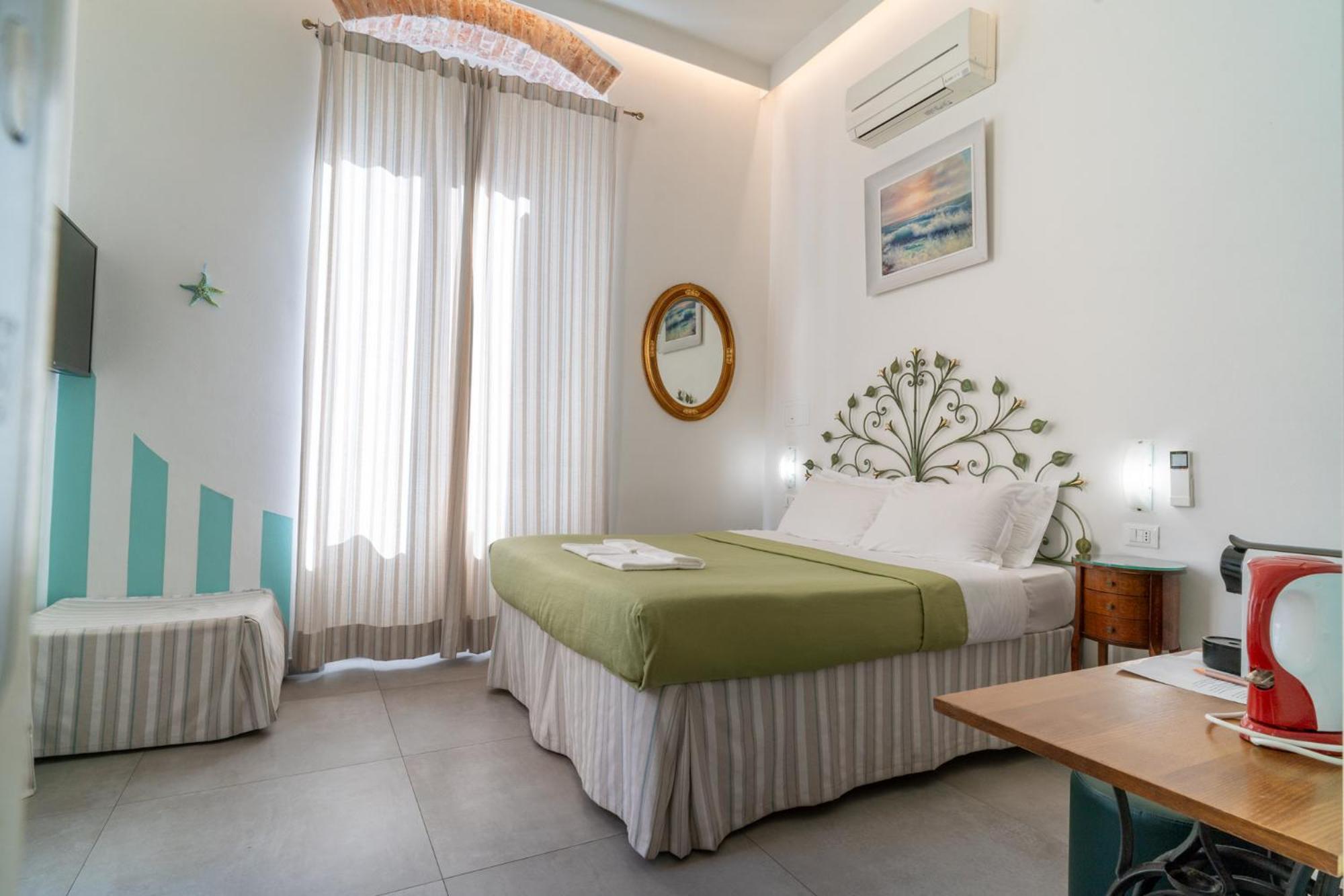 Teresa Rooms&Suites La Spezia Exterior foto